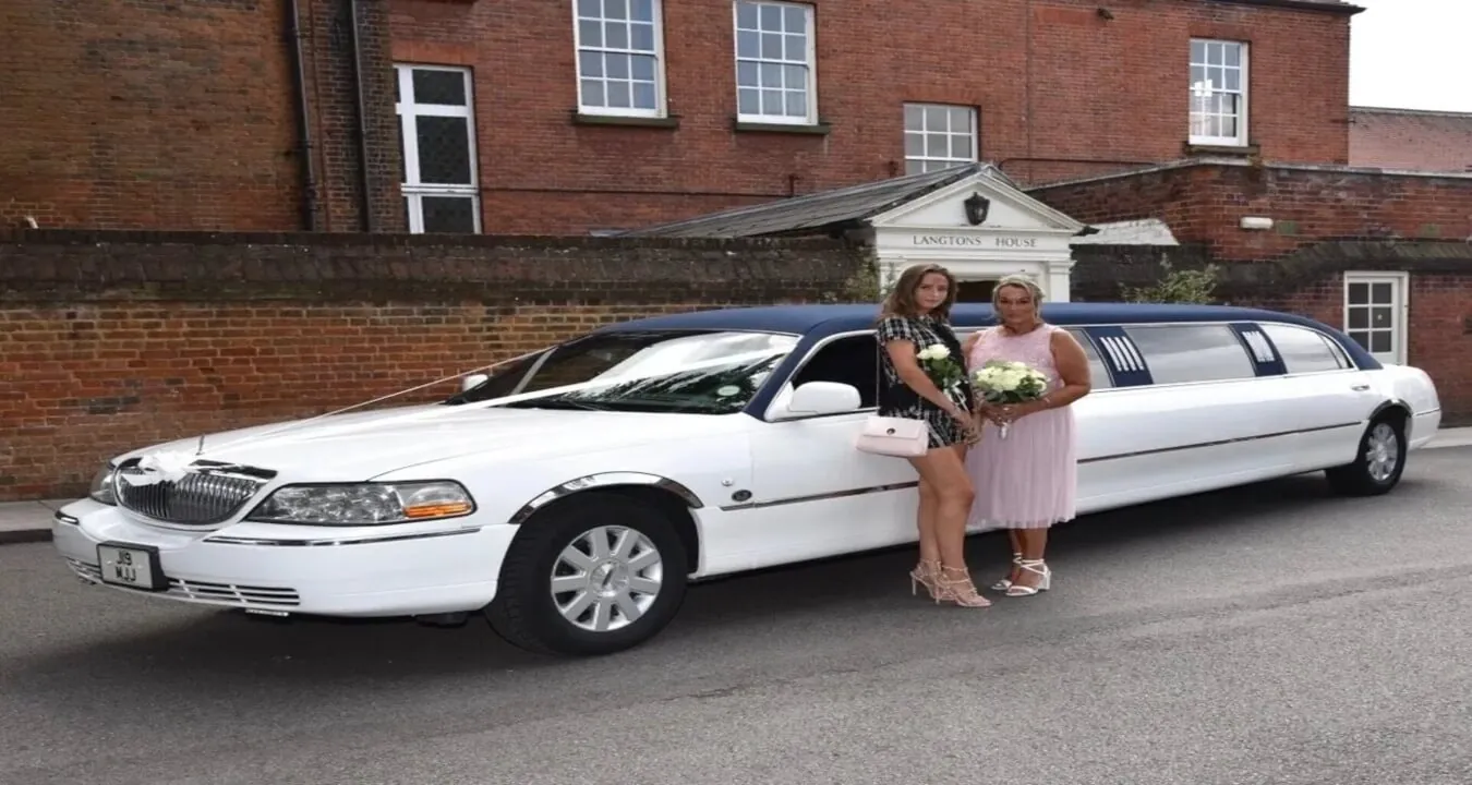 Luxury Limousine Slide 4